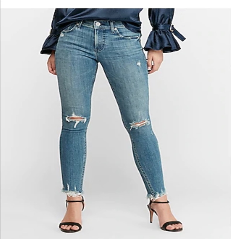 NWOT Express Hyper Stretch Rip Raw Denim Jeans